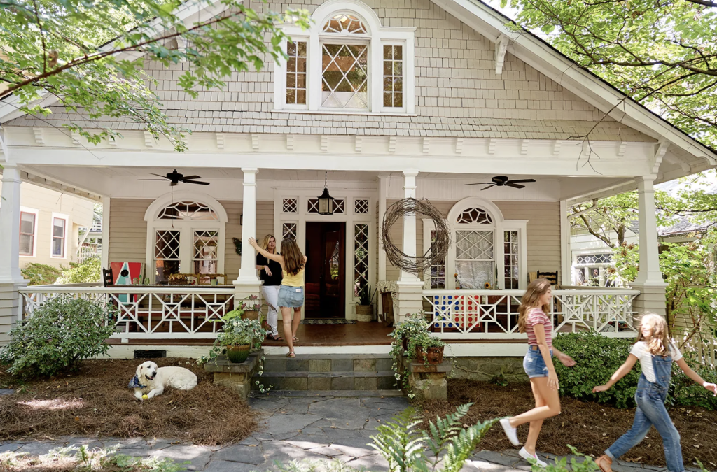 Airbnb