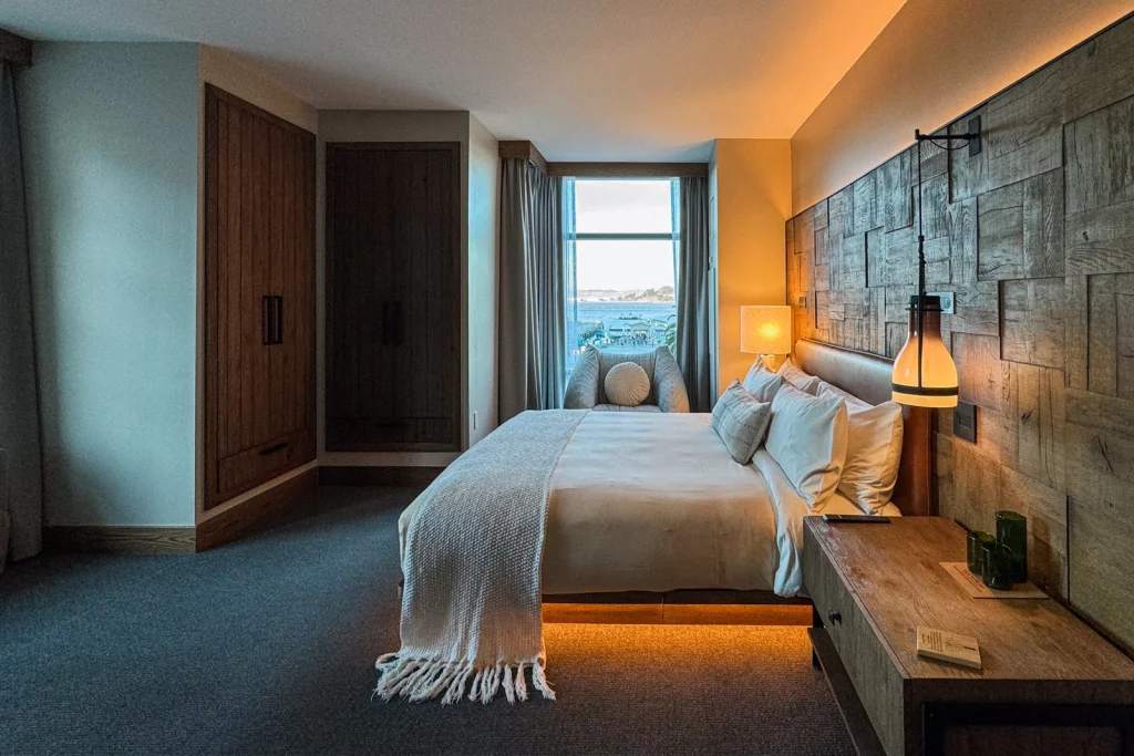 HotelTonight